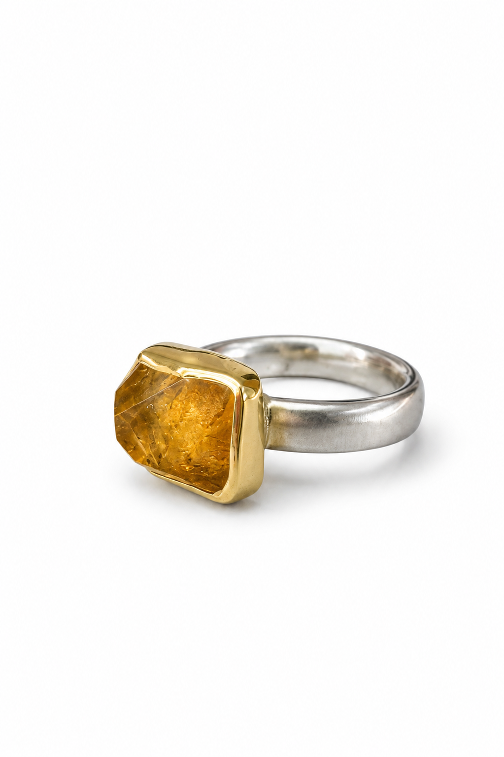 18K Gold Citrine Ring