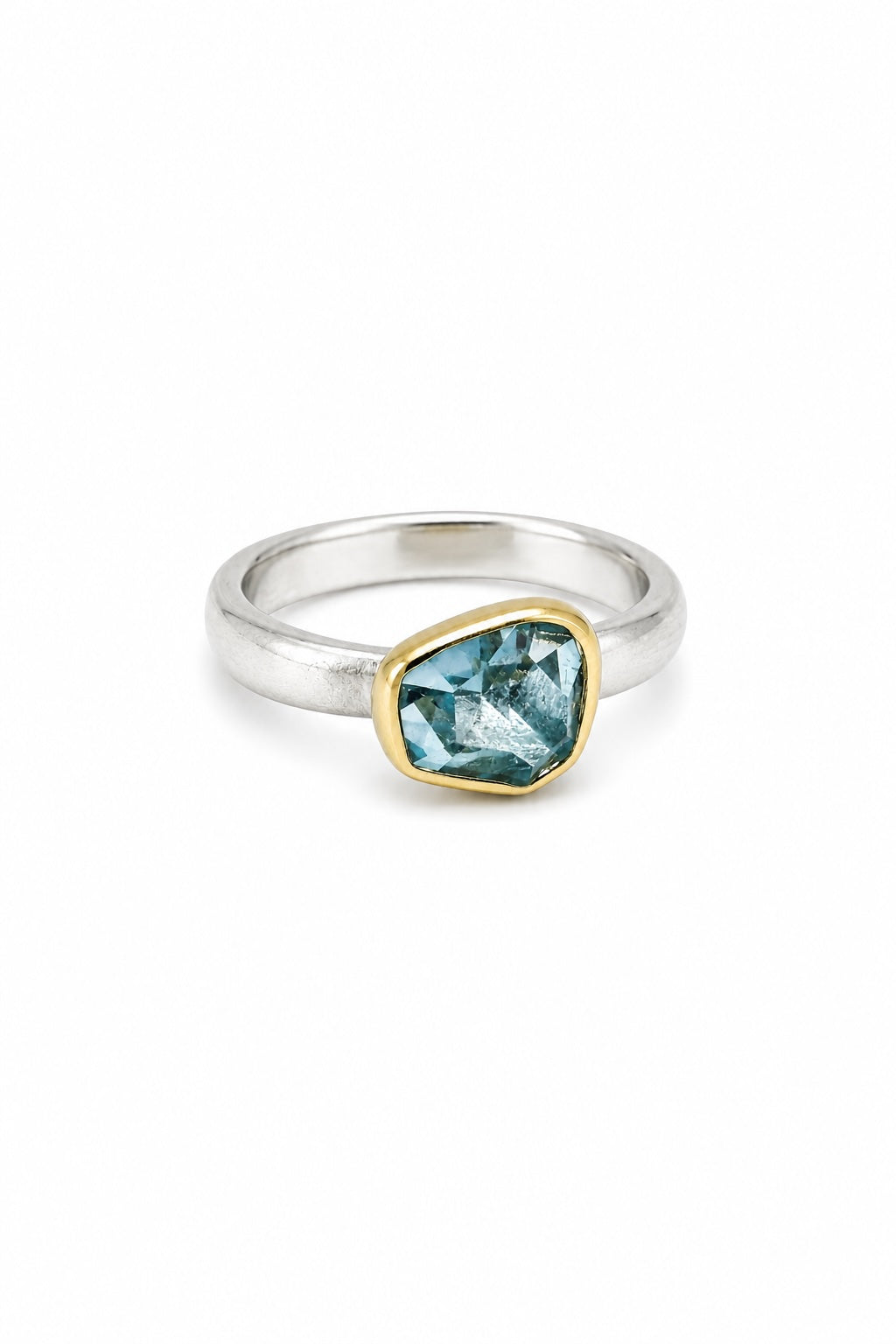 4.6cts Aquamarine Ring