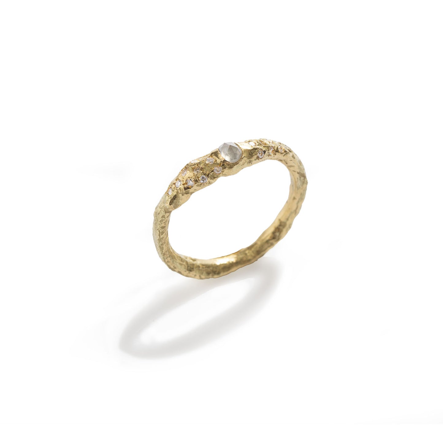 Thesan Ring with Diamonds