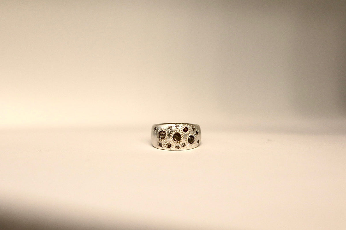 Chunky Diamond Ray Ring - SS