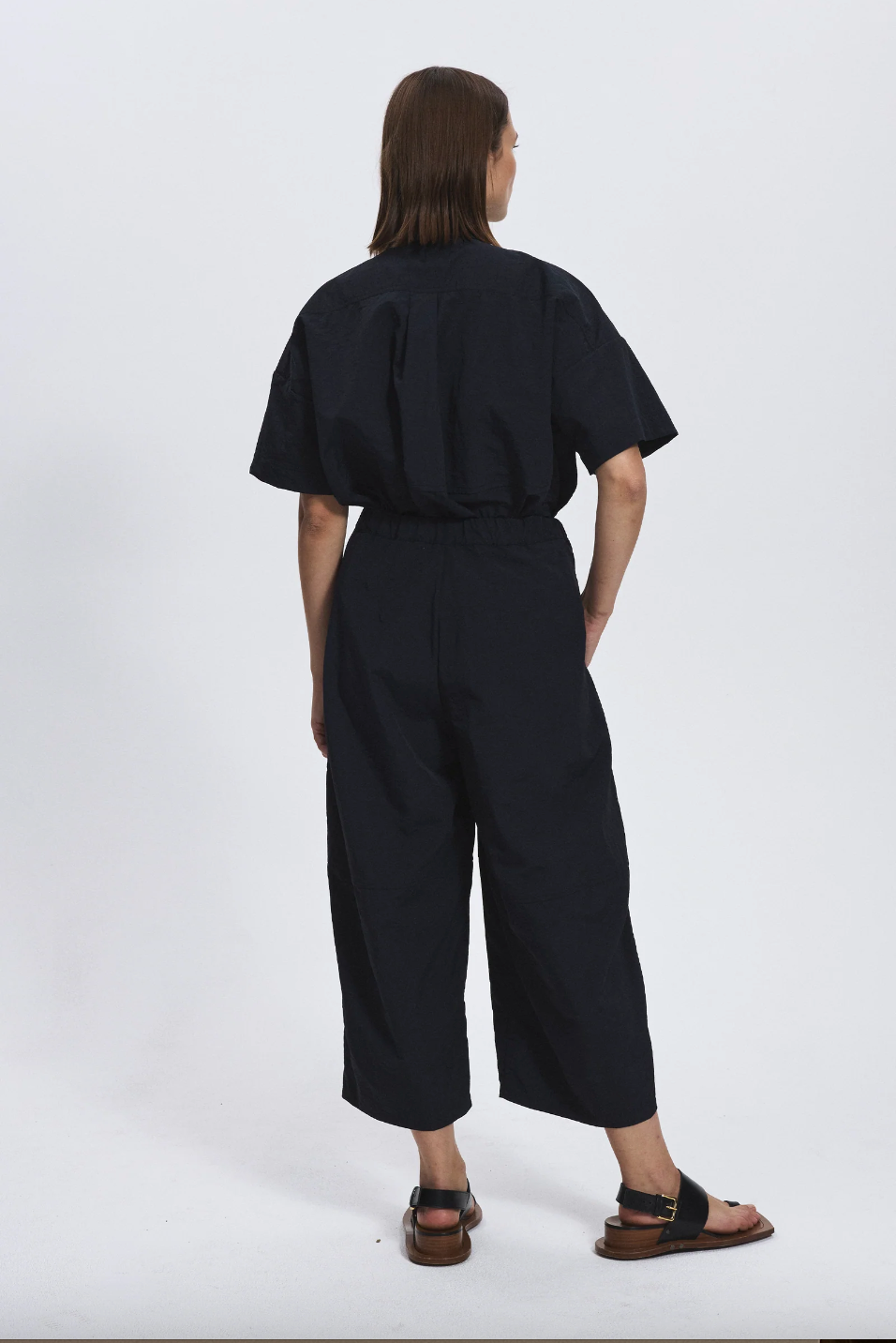 Botan Pant, Onyx