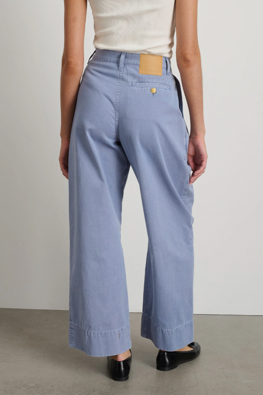 Martin Pleated Chino, Pale Blue