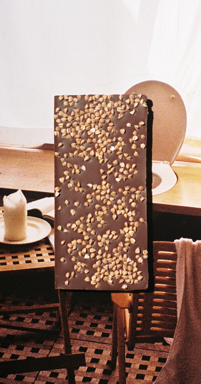 Toasted Buckwheat X Apartamento