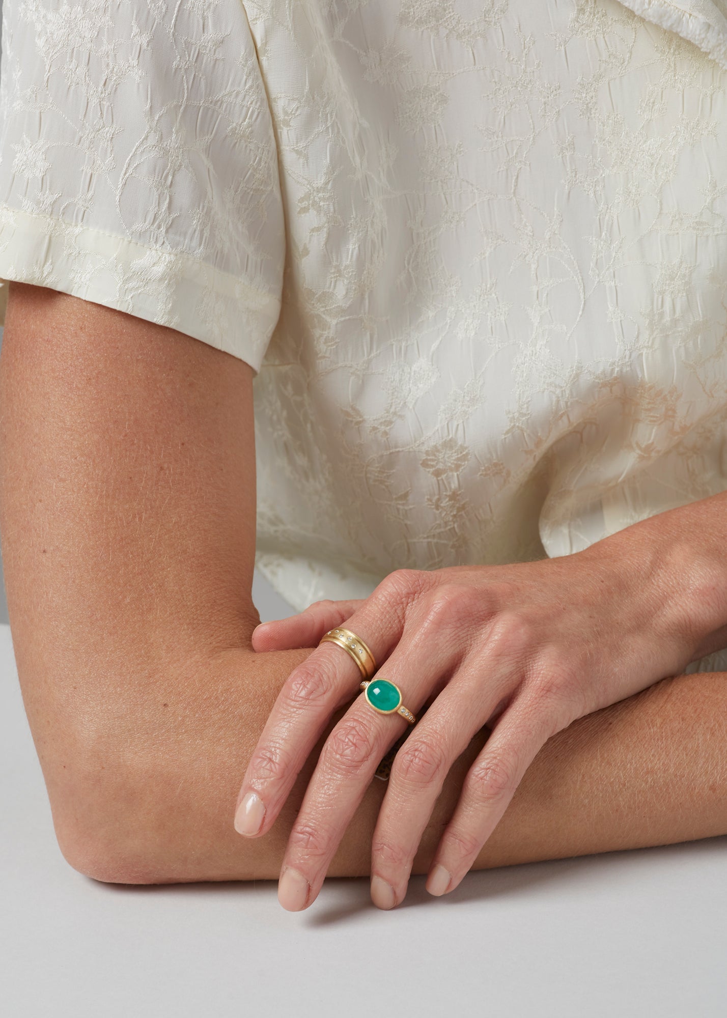 Emerald Cabochon and Diamond Ring in 18kt Gold