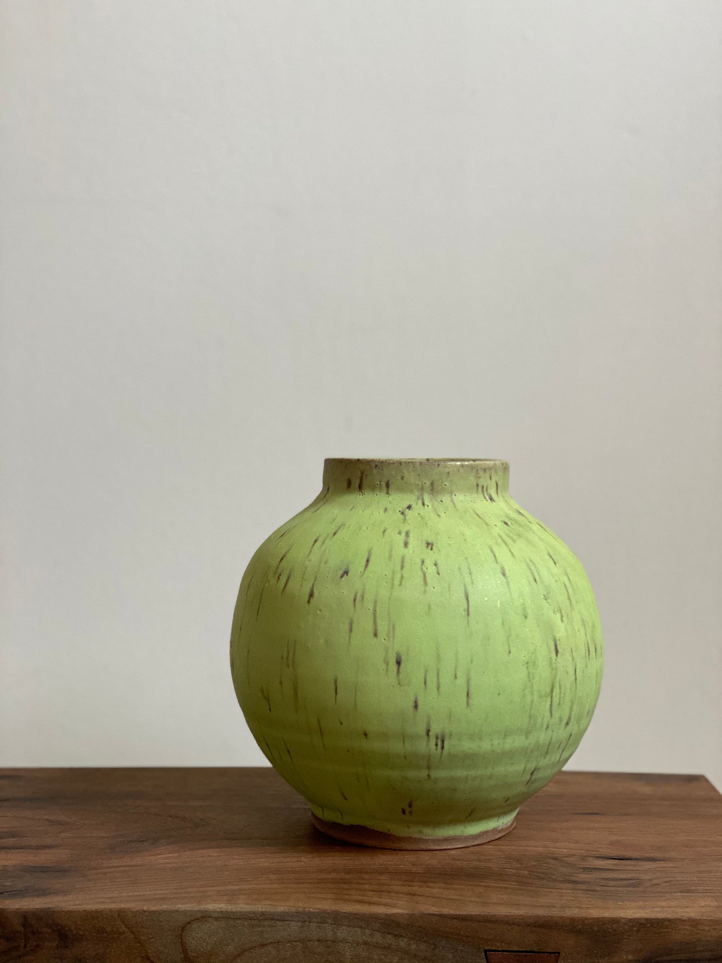 Limeaid Moonjar