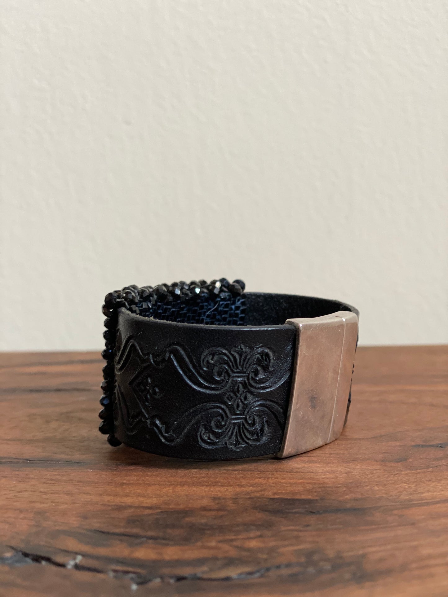 Gem Cuff 6-110