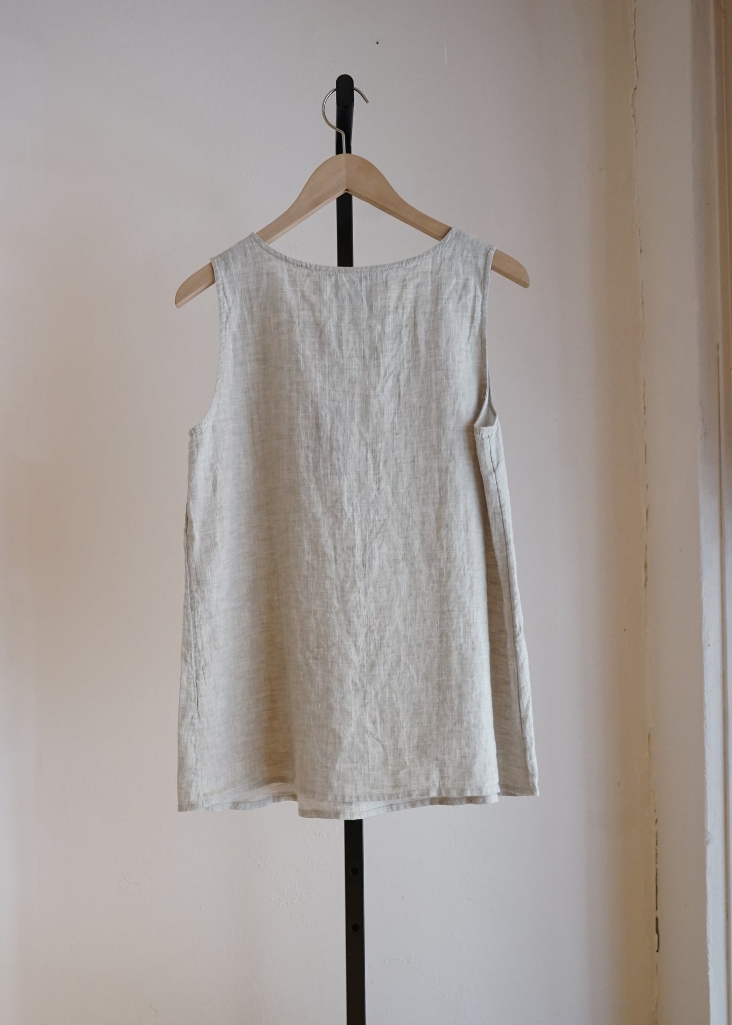 Basic Linen Tank