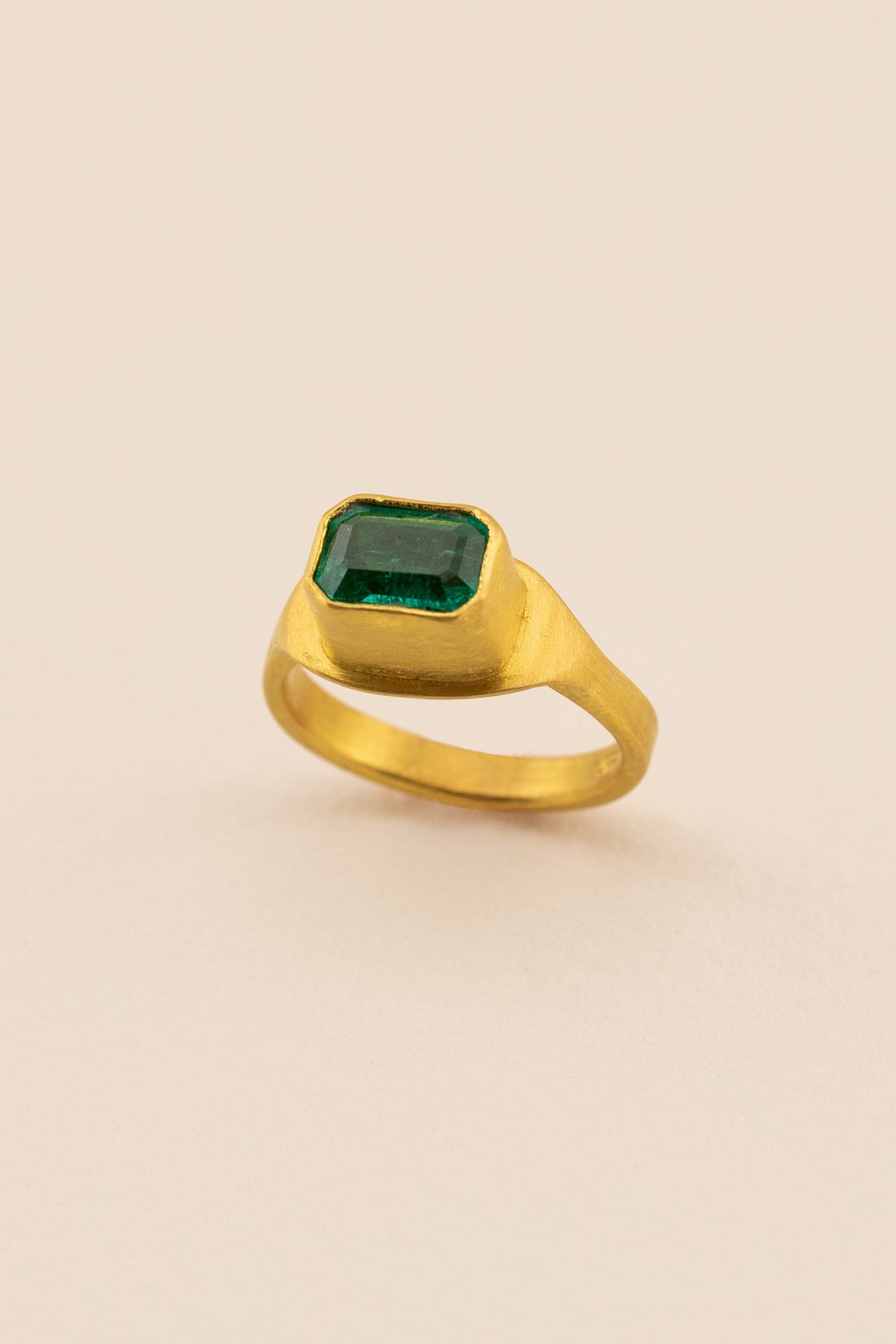 Emerald Ring in 22K Gold