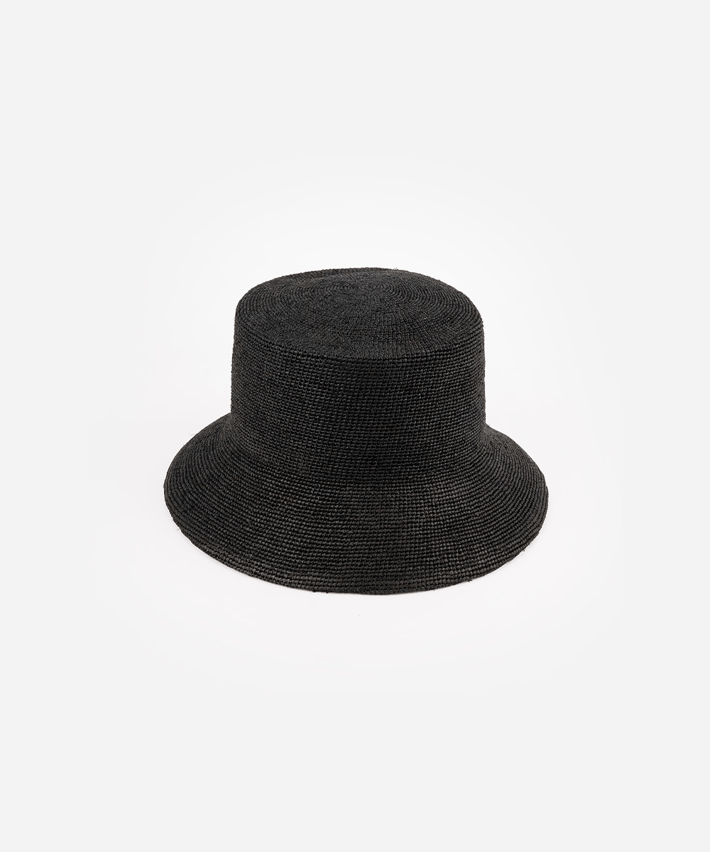 Gigi Pip - Lana Packable Bucket Hat: Black / S/M 57