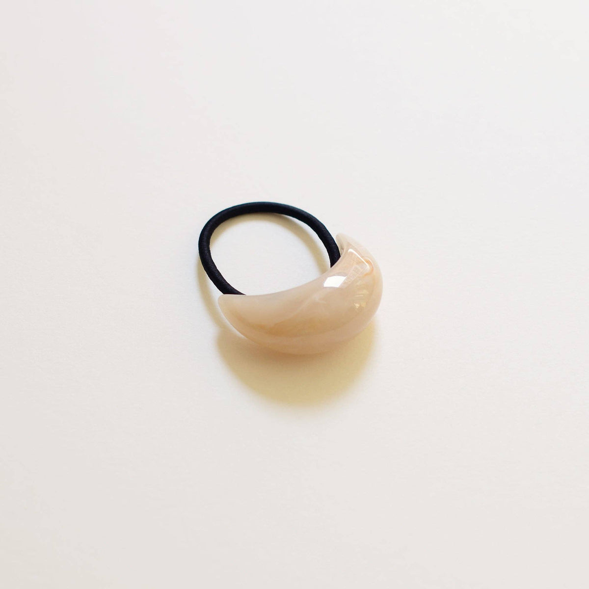 Bold Crescent Resin Hair Tie | Light Beige