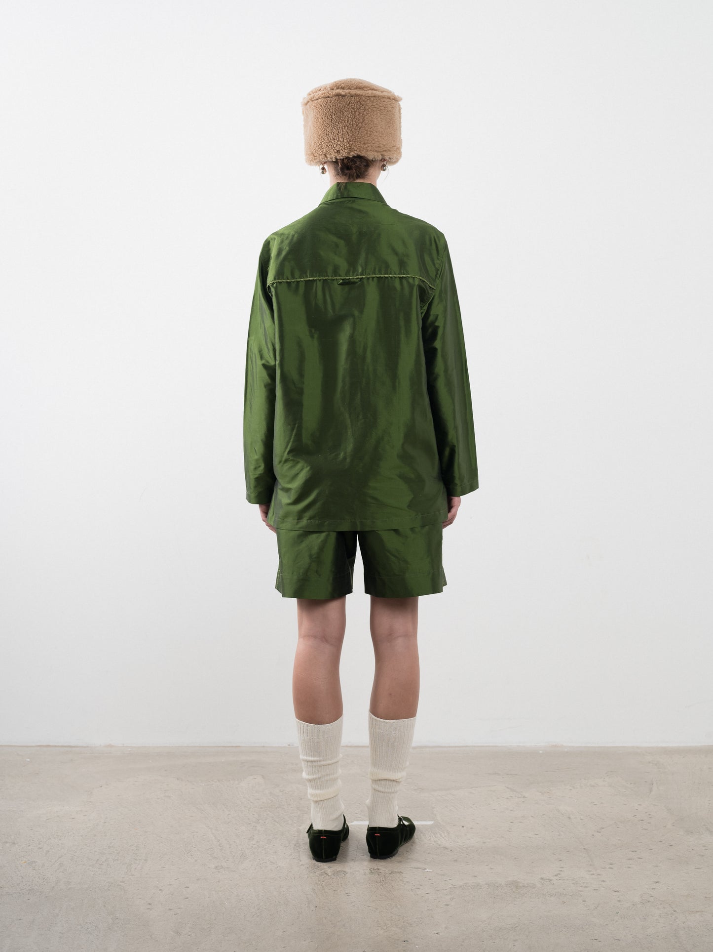 August Shirt, Bottle