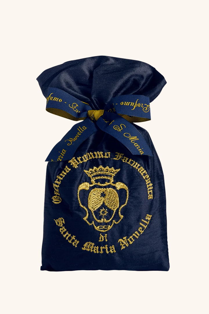 Pot Pourri in embroidered Sachet, Navy