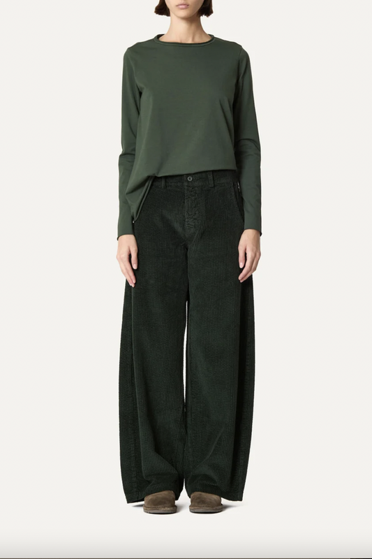 Panta Sbam, Kombu