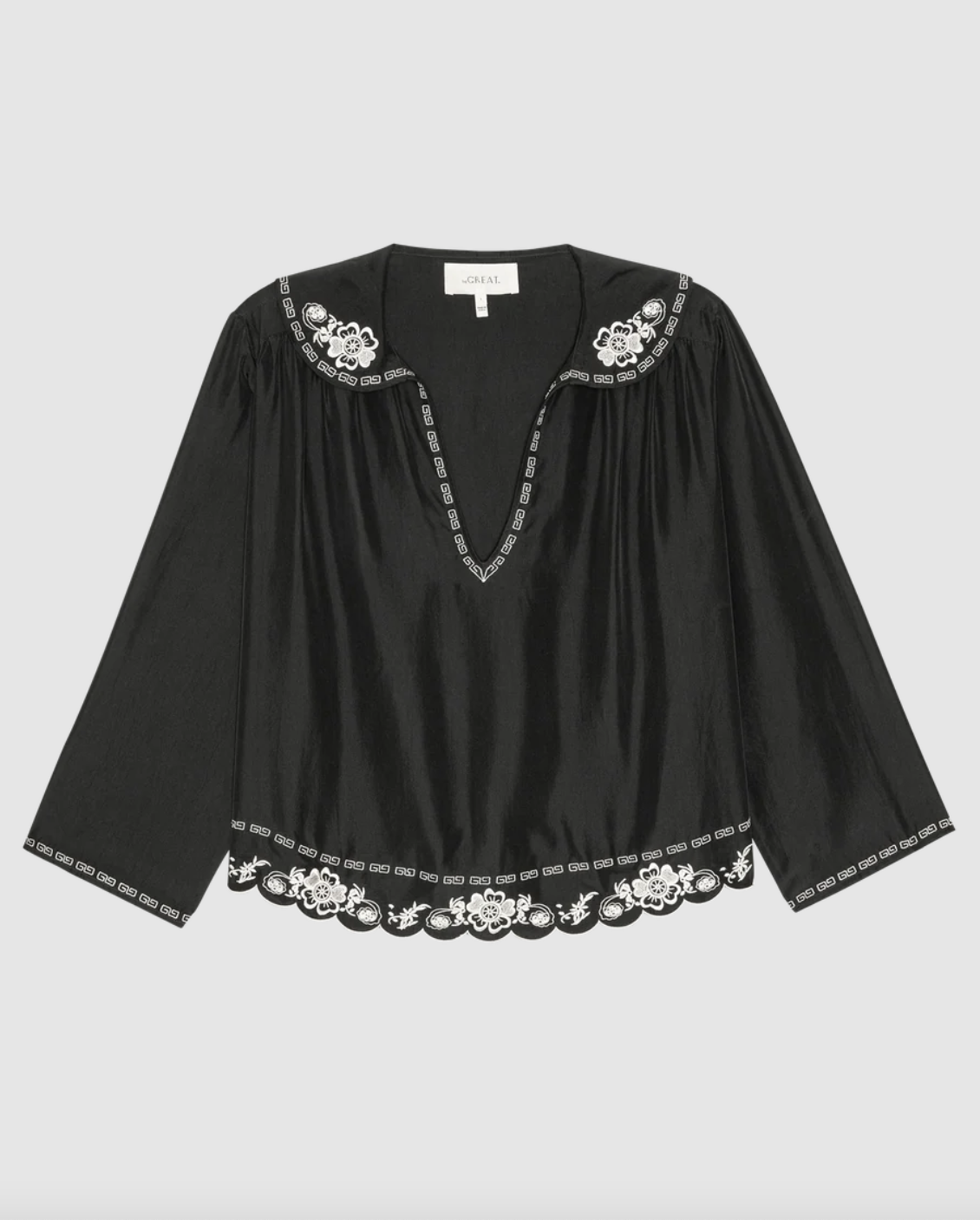 Embroidered Floral Peter Pan Collar Top