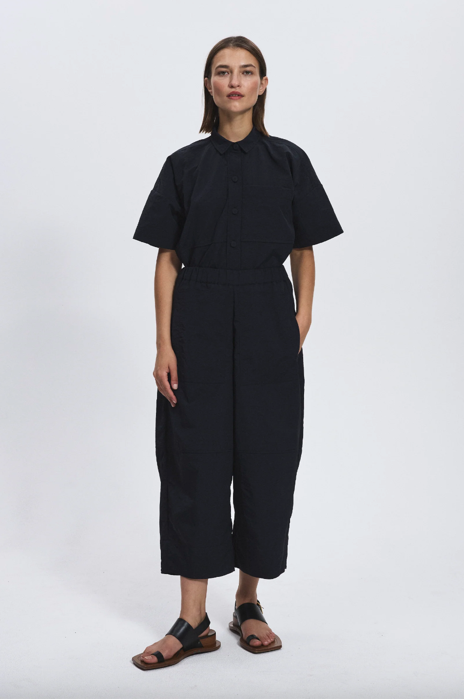 Botan Pant, Onyx