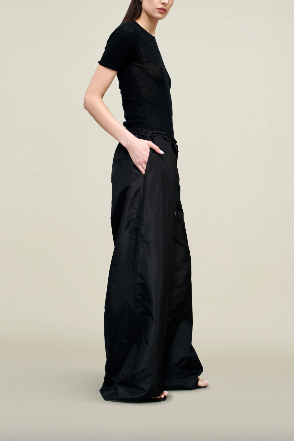 Eaton Sheer Tee, Black