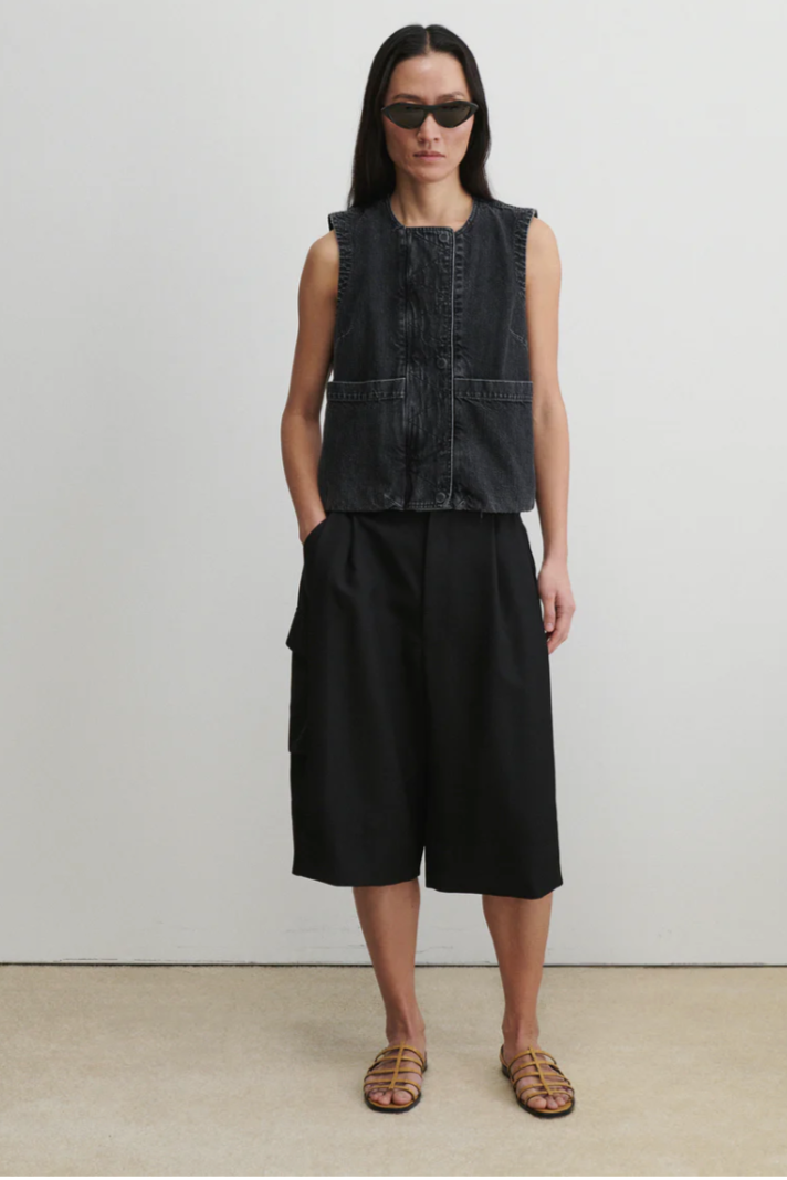 Vestio Top, Black