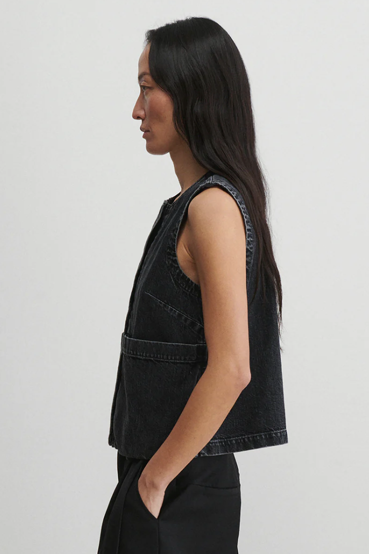 Vestio Top, Black