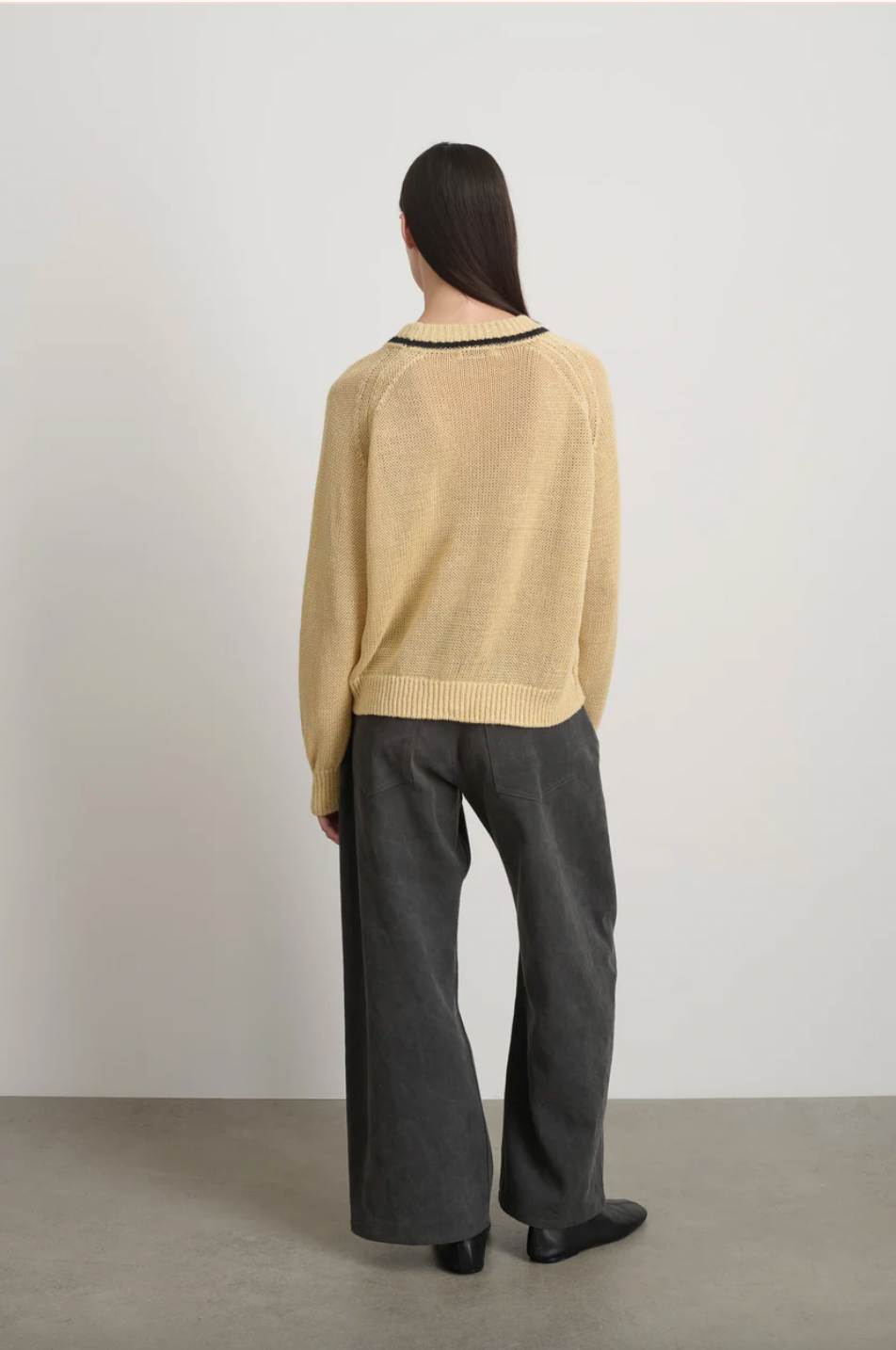 Lind Ringer Crewneck, Wheat/Black Linen