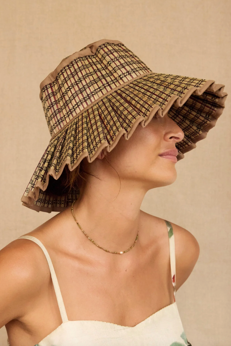 Lyrebird Island Capri Hat, Midi