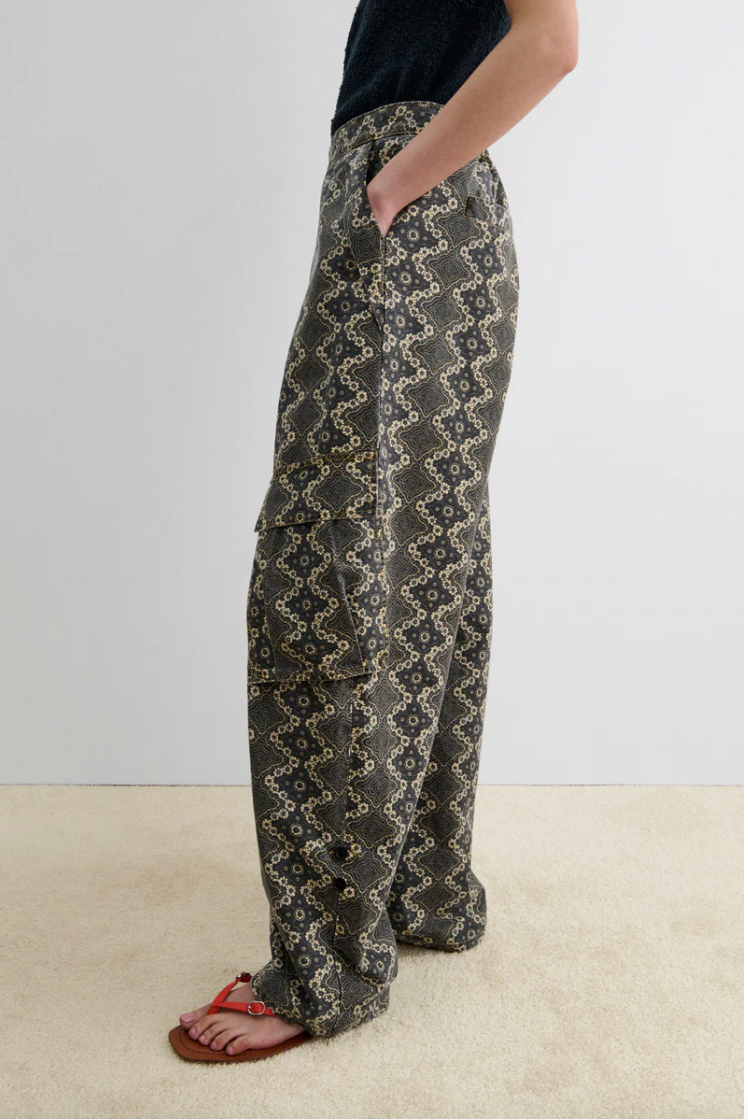 Axis Pant, Black