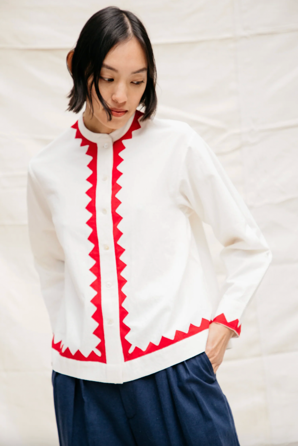 Nikki Chasin Alpha Buttondown Zig Zag Applique - Ivory/Poppy