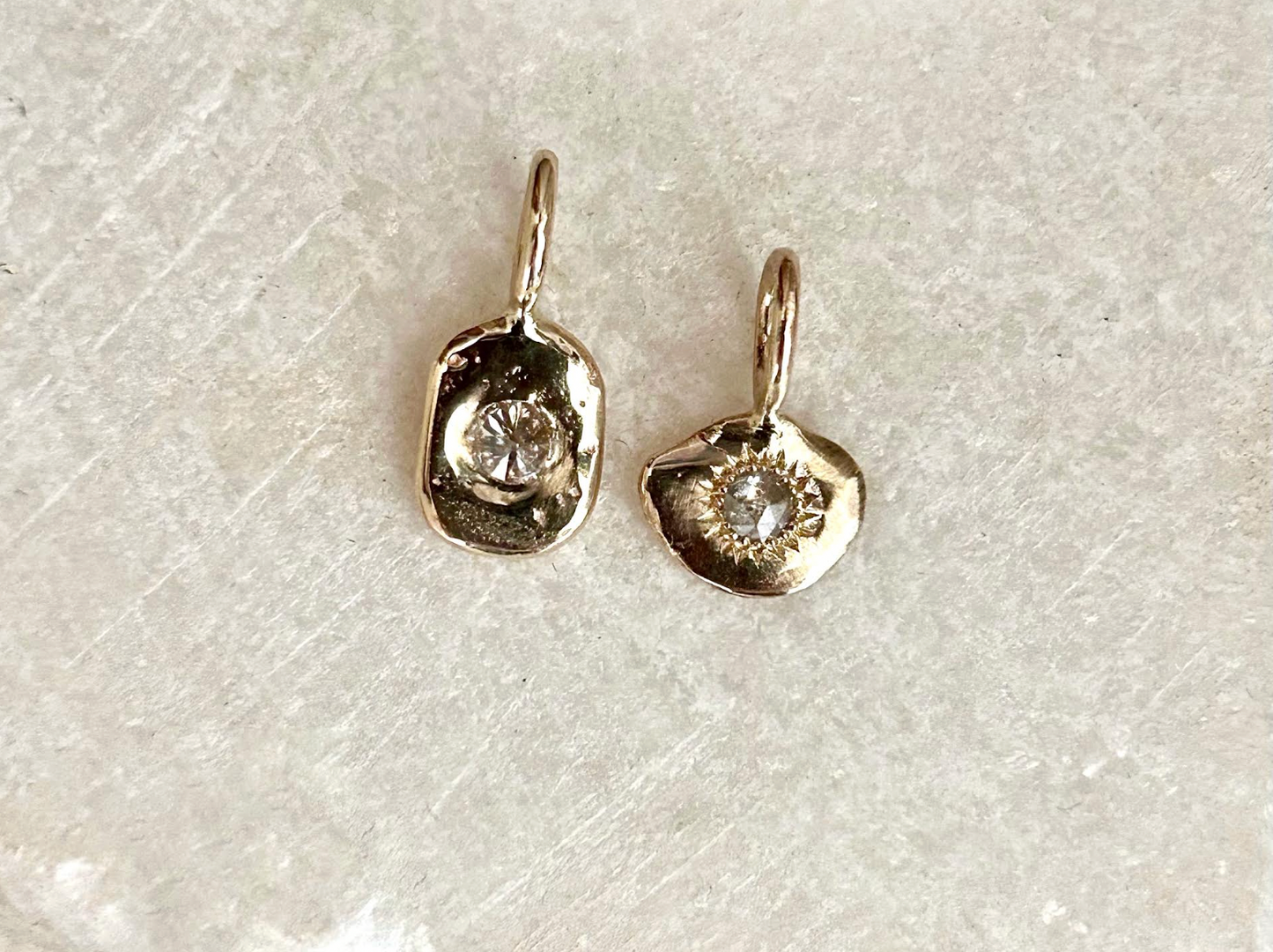 10k Inverse Diamond Pendant
