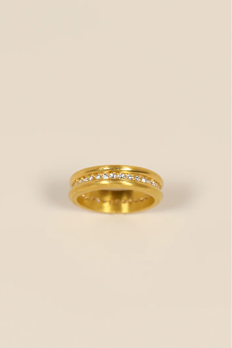 Doric Column Band in Diamonds