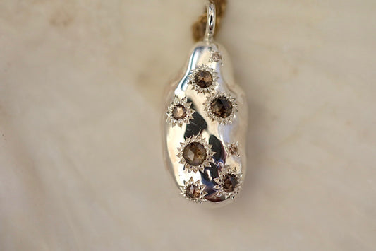 Brown Diamond Silver Pearl