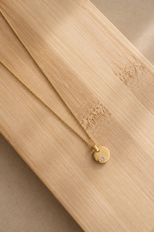 Small Little Zen Necklace in 18K Gold