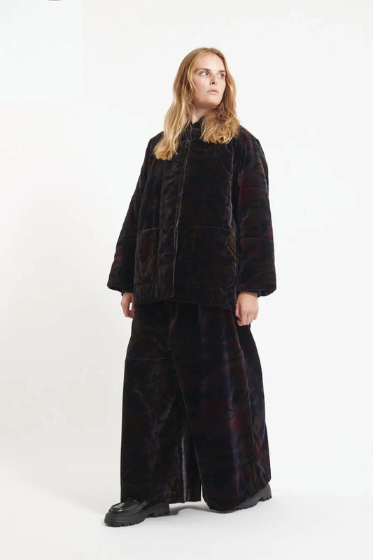 Wadded Jacket, Dark Blue Floral