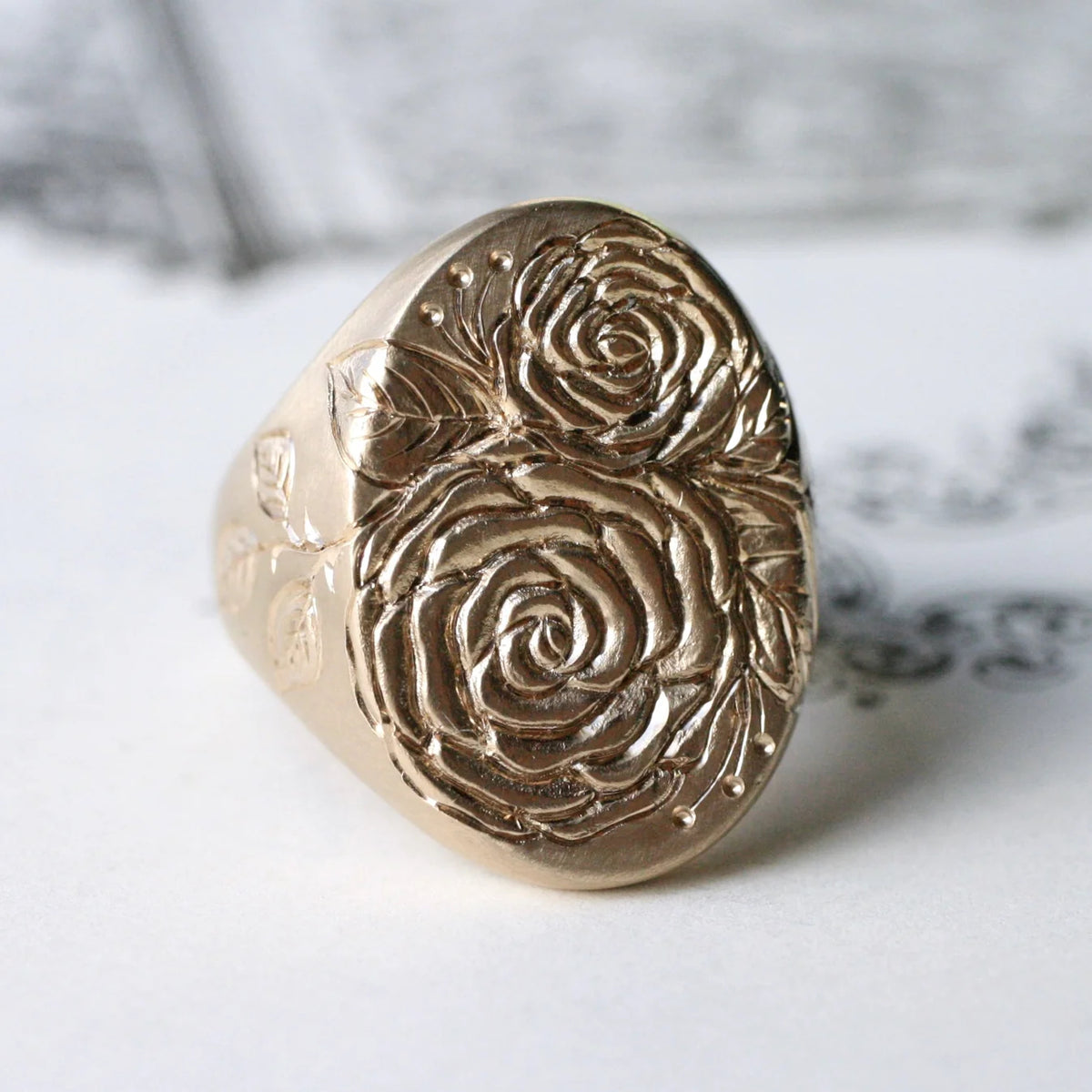 XL Beloved Rose Signet