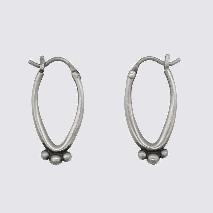 Oval Hoop with Granulation Earrings SS