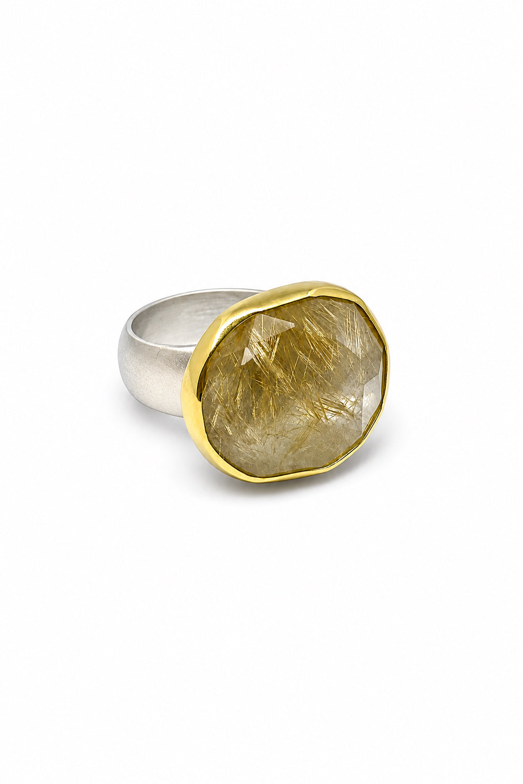 Rutilated Quartz 18KG & S/S Ring