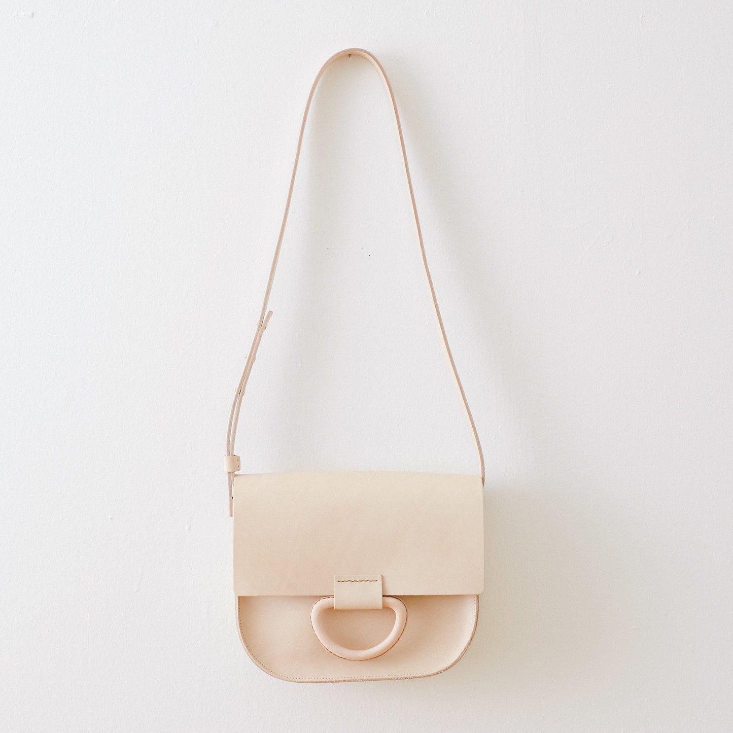 Natural Italian Leather Logan Bag made by Crescioni in Los Angeles