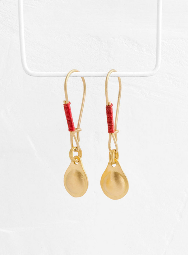 Round Earring with Cotton String, 14K