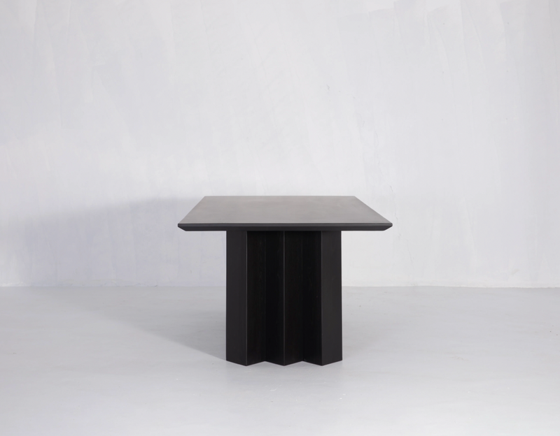 Zafal Dining Table