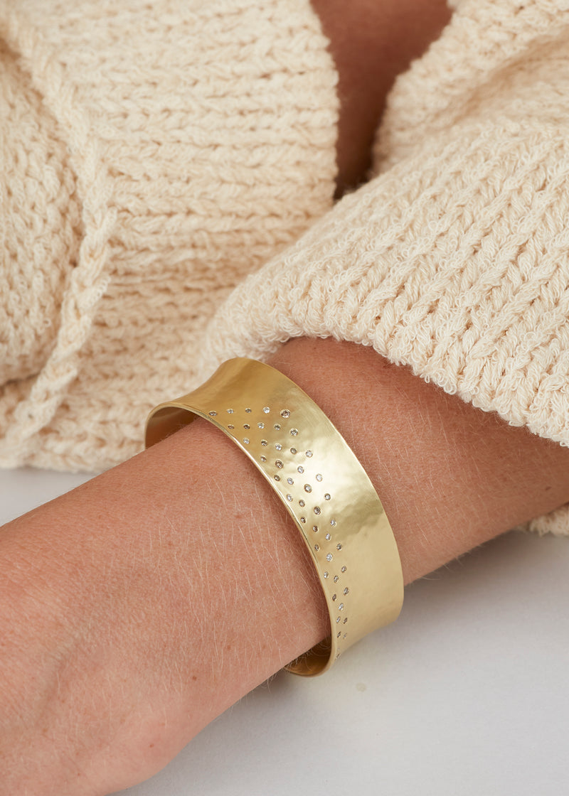 18 kt Gold Drift Cuff with Champagne and White Diamonds